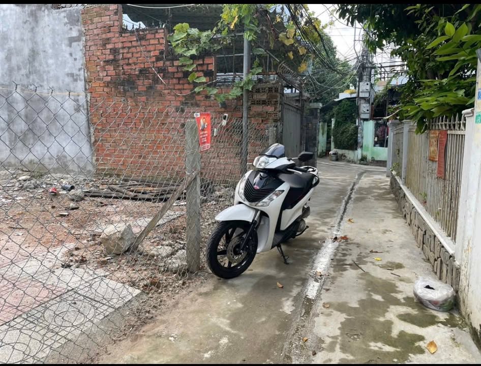 Lô đất hẻm 96/16 Lương Định Của, Nha Trang 69.5m² giá chỉ 2.49 tỷ - Cơ hội đầu tư tuyệt vời!