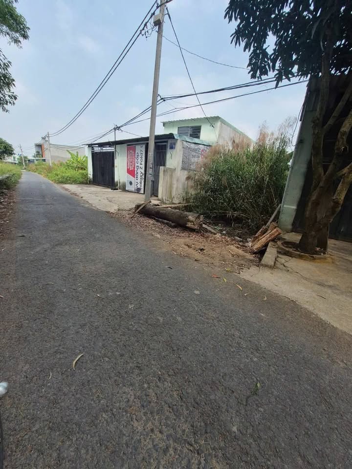 Đất thổ cư mặt tiền rạch tại Bình Mỹ, Củ Chi 122m² giá 2.5 tỷ - Đầu tư sinh lời!