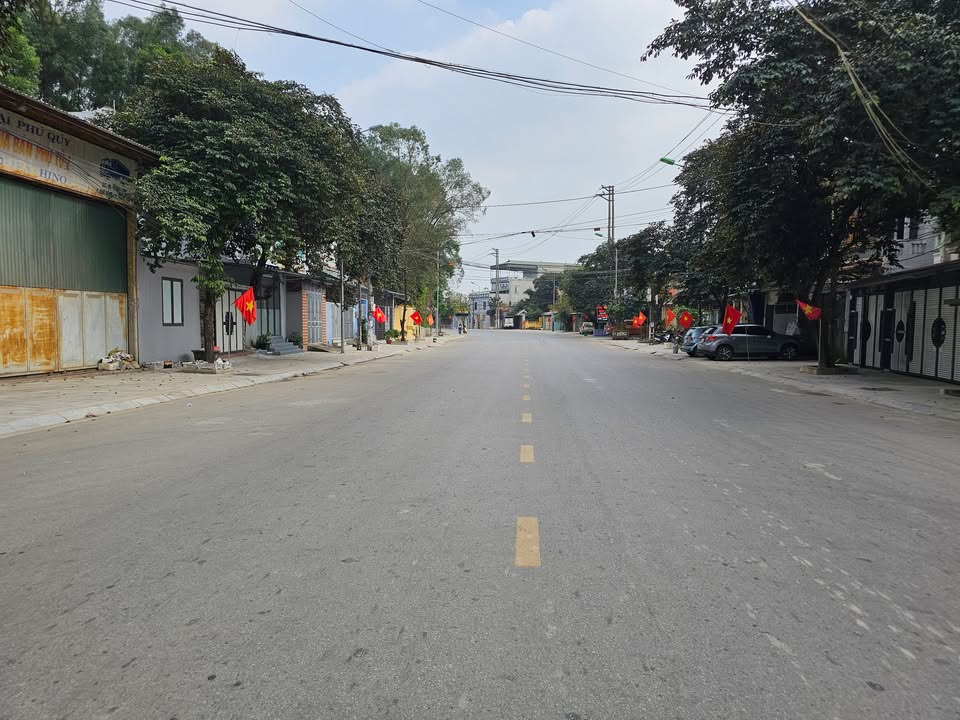 Nhà mặt đường Chính Bà Triệu, Phường Hàm Rồng, 87.5m² giá 5 tỷ - Kinh doanh thuận lợi!