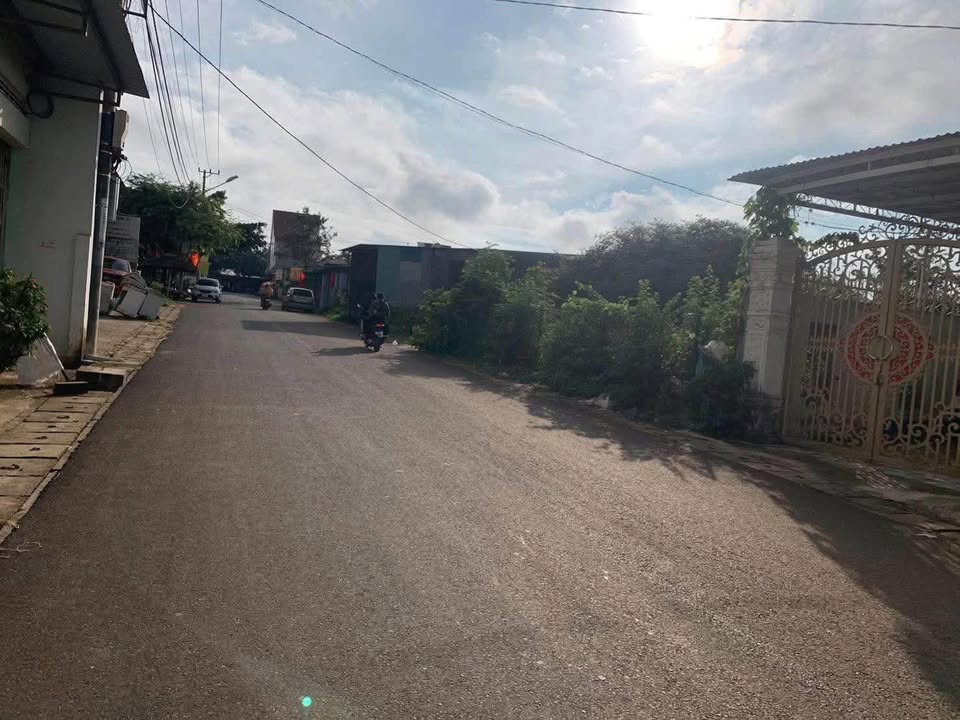 FrontHouse Buôn Cao, Phường Ea Tam, 186m² giá 2.5 tỷ - Mặt tiền kinh doanh lý tưởng!