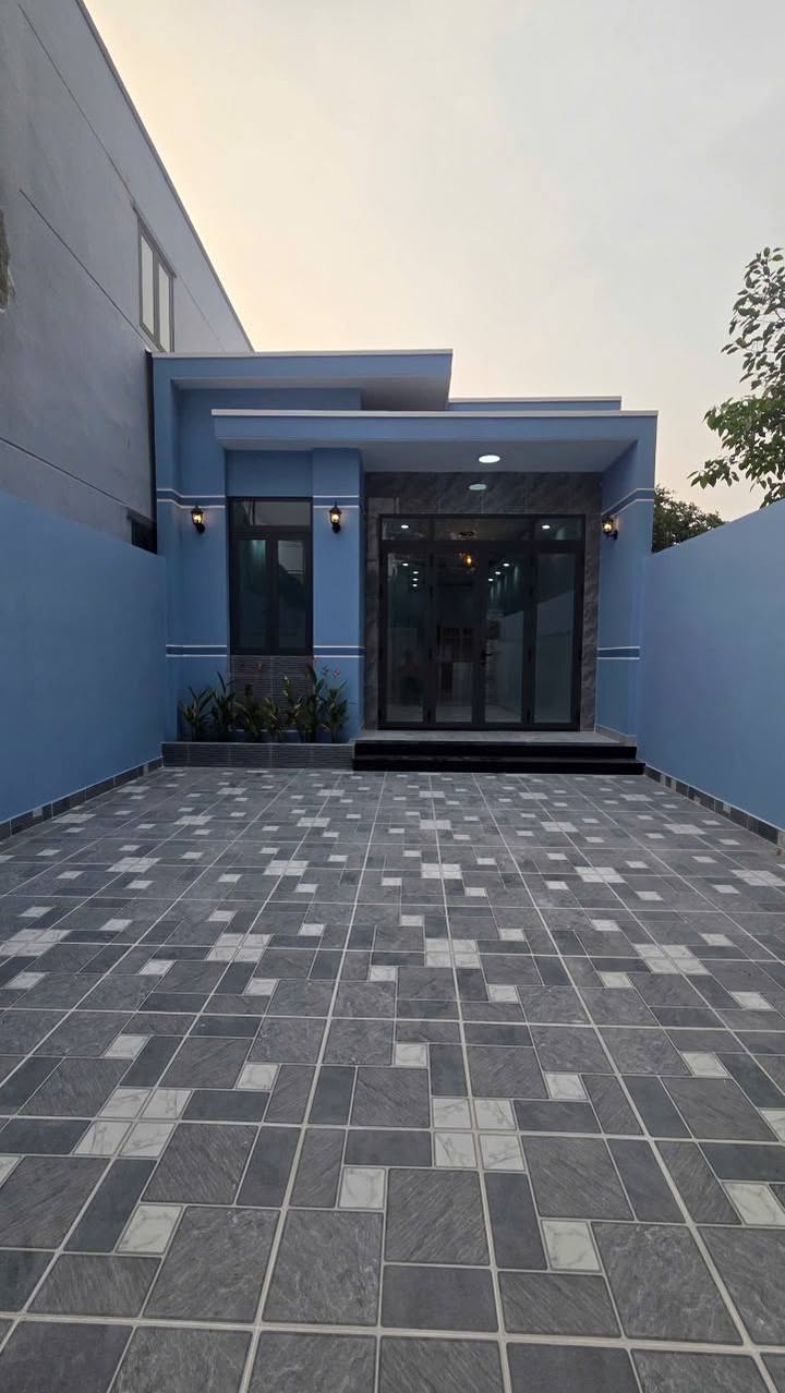 Nhà cấp 4 Tân Hiệp, Hóc Môn 162m² giá 4.3 tỷ - Sẵn sàng vào ở ngay!