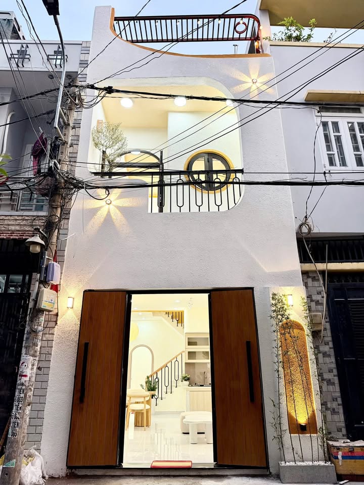 Nhà phố Bình Tân 48m² giá 5.89 tỷ - Sổ hồng chính chủ, thương lượng!