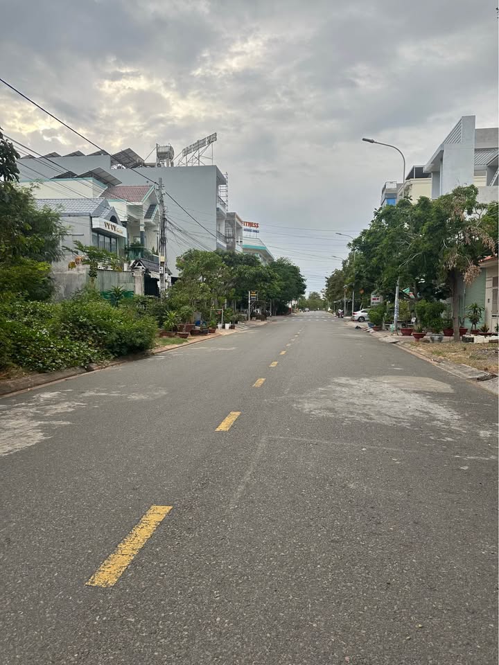 Đất mặt tiền Đường Hoàng Bích Sơn, Phan Thiết 100m² - Giá tốt, đầu tư sinh lời!