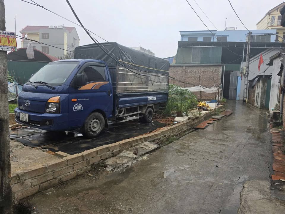 Đất thổ cư 100m² tại Trục Chính Liệp Mai, Quốc Oai - Giá chỉ 4x triệu/m²!