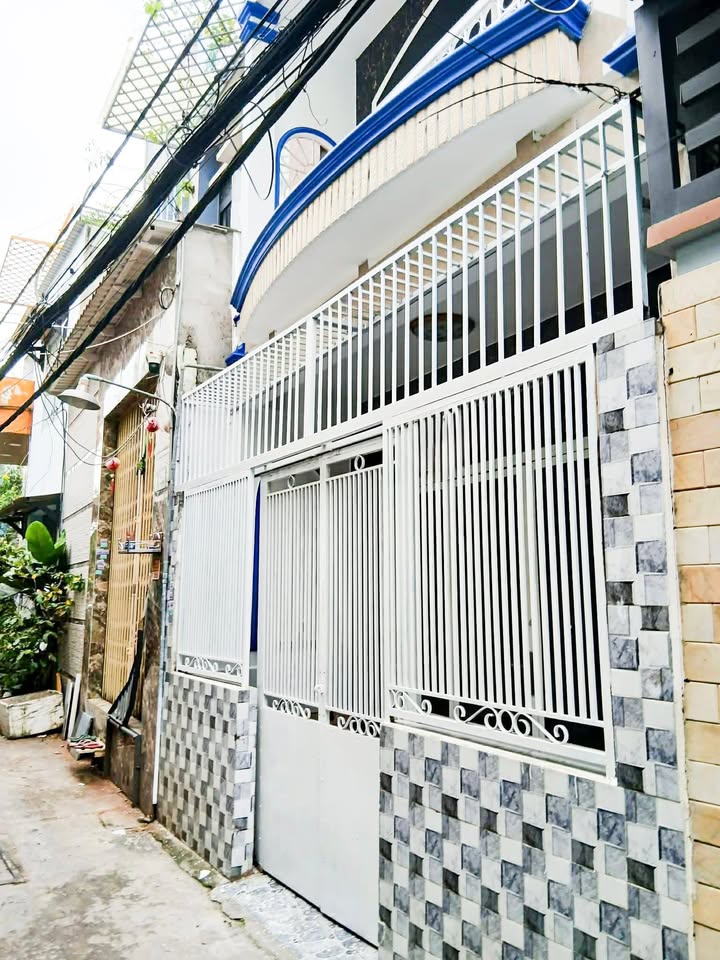 Nhà phố Hậu Giang Q6 55m² giá 5.6 tỷ - Chính chủ bán gấp trước Tết!