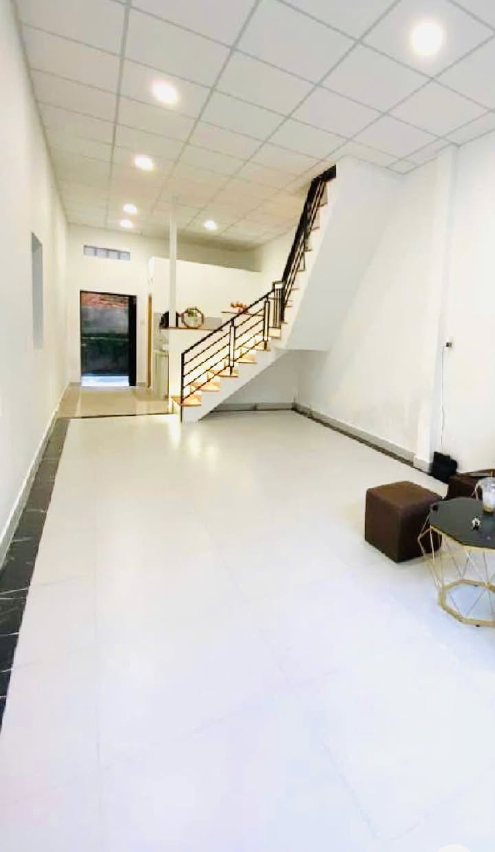 Nhà mới Quận 6, 64m² giá 5 tỷ - Vị trí hẻm xe hơi VIP!