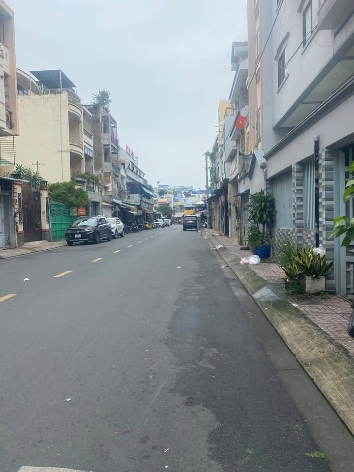 Nhà hẻm 8m Tân Khai P4 Q11, Diện tích 69m², Giá 14.5 tỷ - Vị trí đắc địa, tiện nghi đầy đủ!