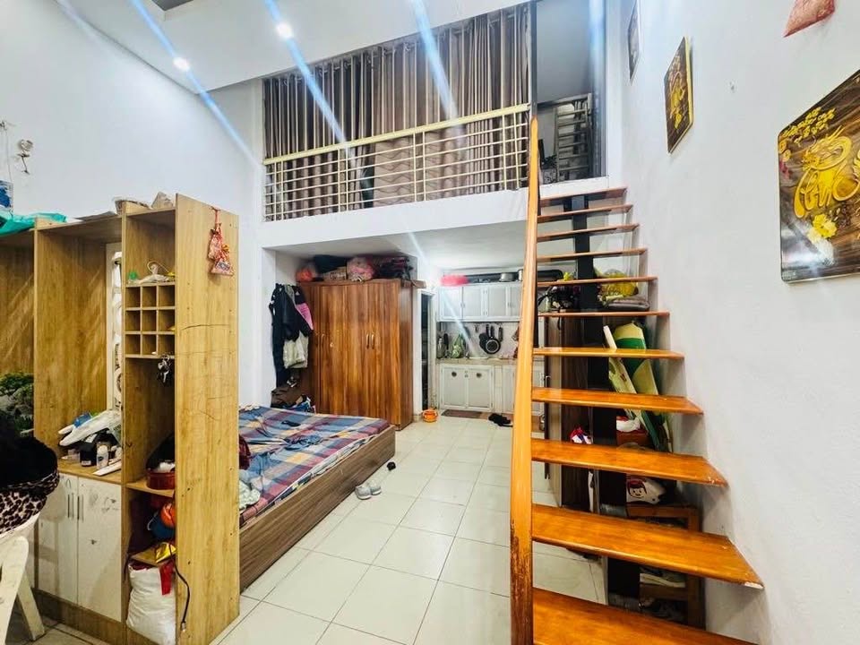 Nhà cấp 4 Cổ Nhuế 31m² giá 5 tỷ - Vị trí đẹp, ở ngay!