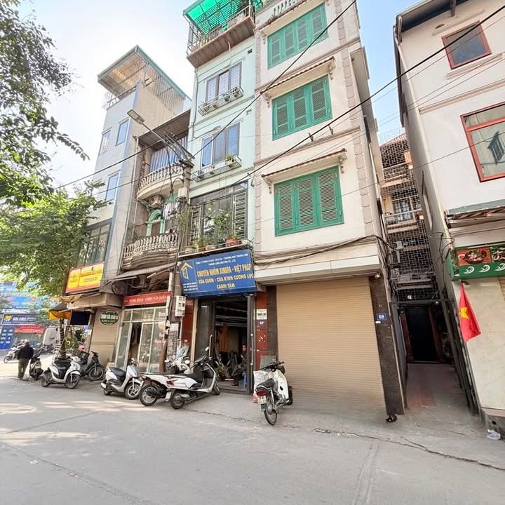 FrontHouse 68 Bạch Đằng 24m² giá 8.5 tỷ - Lô góc ô tô vào nhà