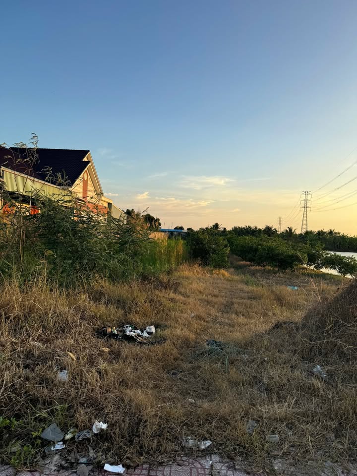 Đất nền Phường 1, TP Tân An 999m² giá 6.6 tỷ - Cơ hội đầu tư hiếm có!