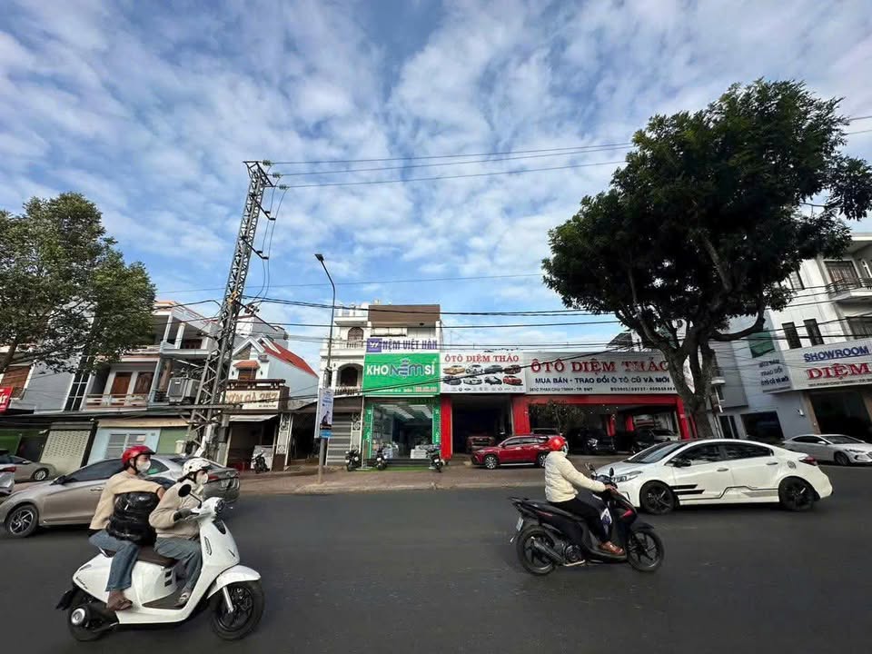 Nhà mặt tiền đường Phan Chu Trinh Buôn Ma Thuột 100m² giá 16.5 tỷ - Đầu tư sinh lời ngay!
