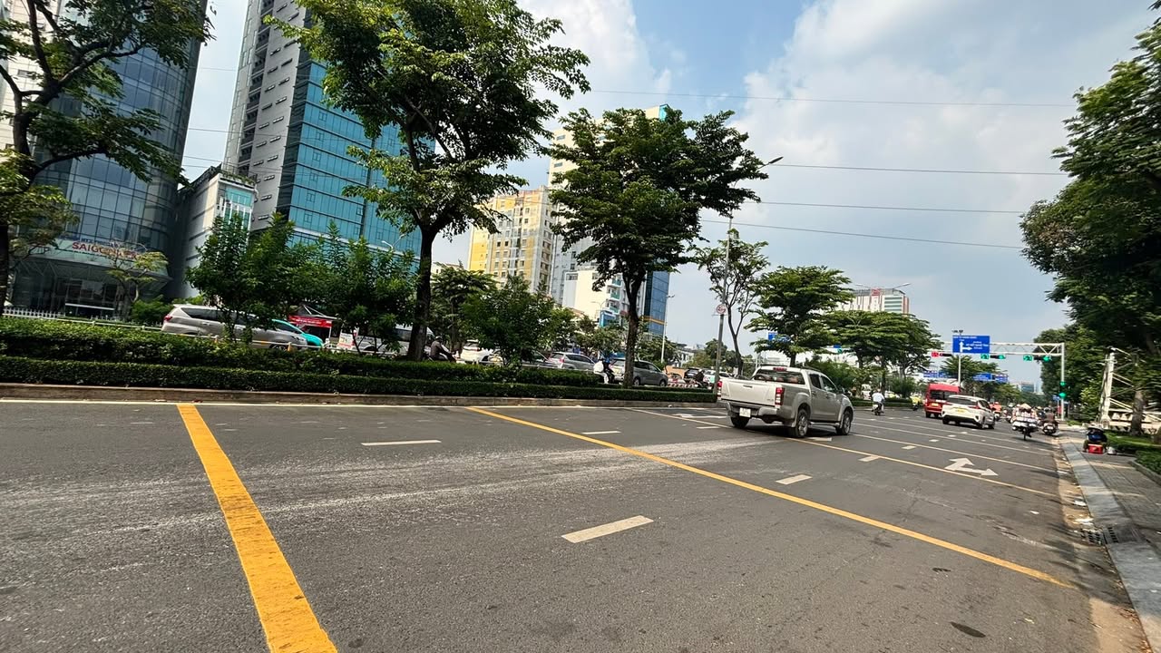 Toà nhà FrontHouse mặt tiền Điện Biên Phủ, Bình Thạnh 108m² giá 28 tỷ - Cơ hội đầu tư tuyệt vời!