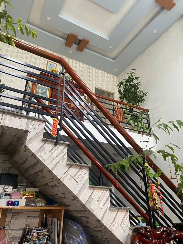 Nhà hẻm Trần Nam Phú, Tân An, 78m² giá 1.7 tỷ - Bán gấp do kẹt tiền!