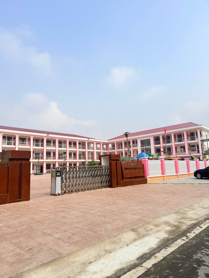 Đất nền Xã Cam Đường, Lào Cai 90m² giá 1.9 tỷ - Vị trí đắc địa gần trường Mầm Non