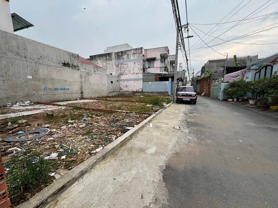 Đất mặt tiền hẻm 1107 Nguyễn Duy Trinh, Q9 - Diện tích 55m², giá 3.7 tỷ - Cơ hội đầu tư hấp dẫn!