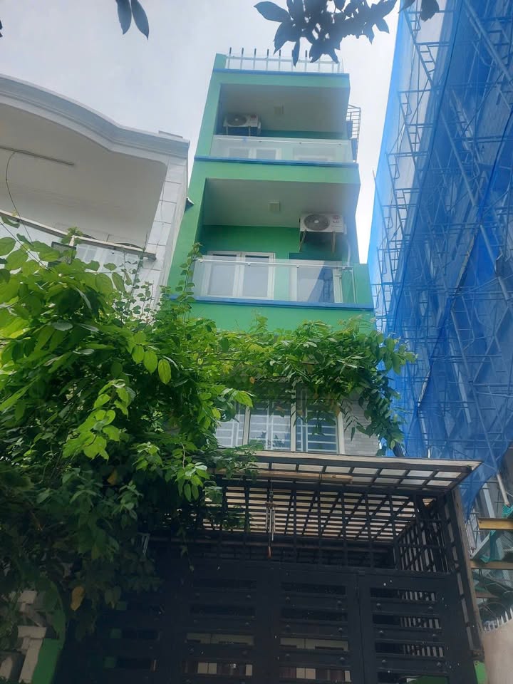 Nhà Phường Rạch Ông Quận 8 31m² giá 5.3 tỷ - Gần chợ Rạch Ông chỉ 50m!