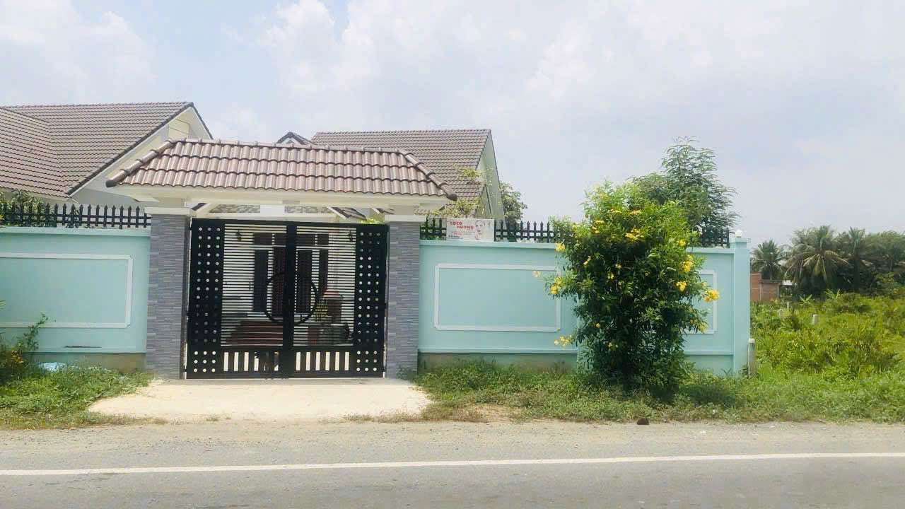 Biệt thự mặt tiền Hữu Định, Phú Tân 1324m² giá 6.62 tỷ - Đẳng cấp riêng biệt!