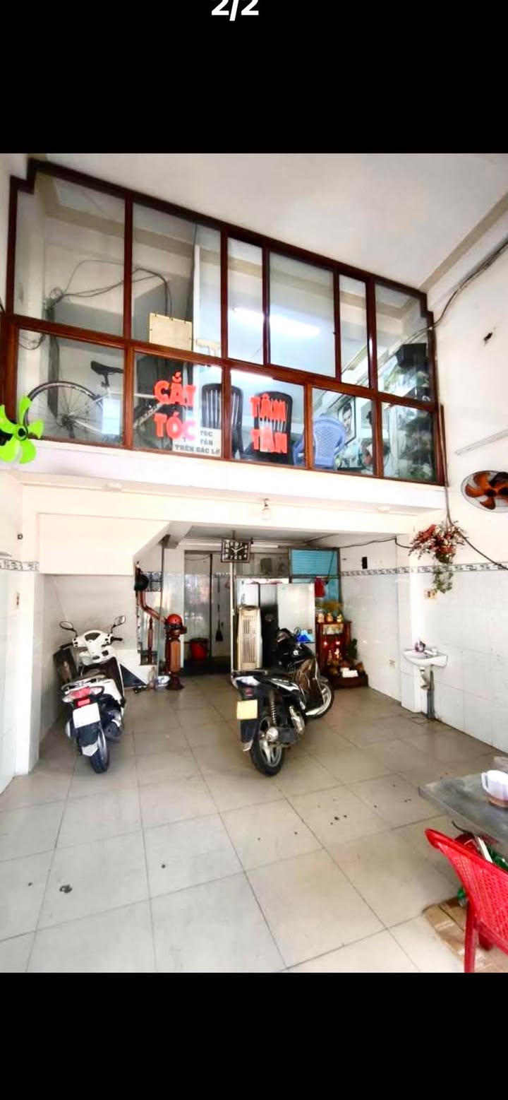 Bán nhà mặt tiền kinh doanh 30,7m² tại phường Nguyễn Văn Cừ, Quy Nhơn - Giá 4,4 tỷ thương lượng!