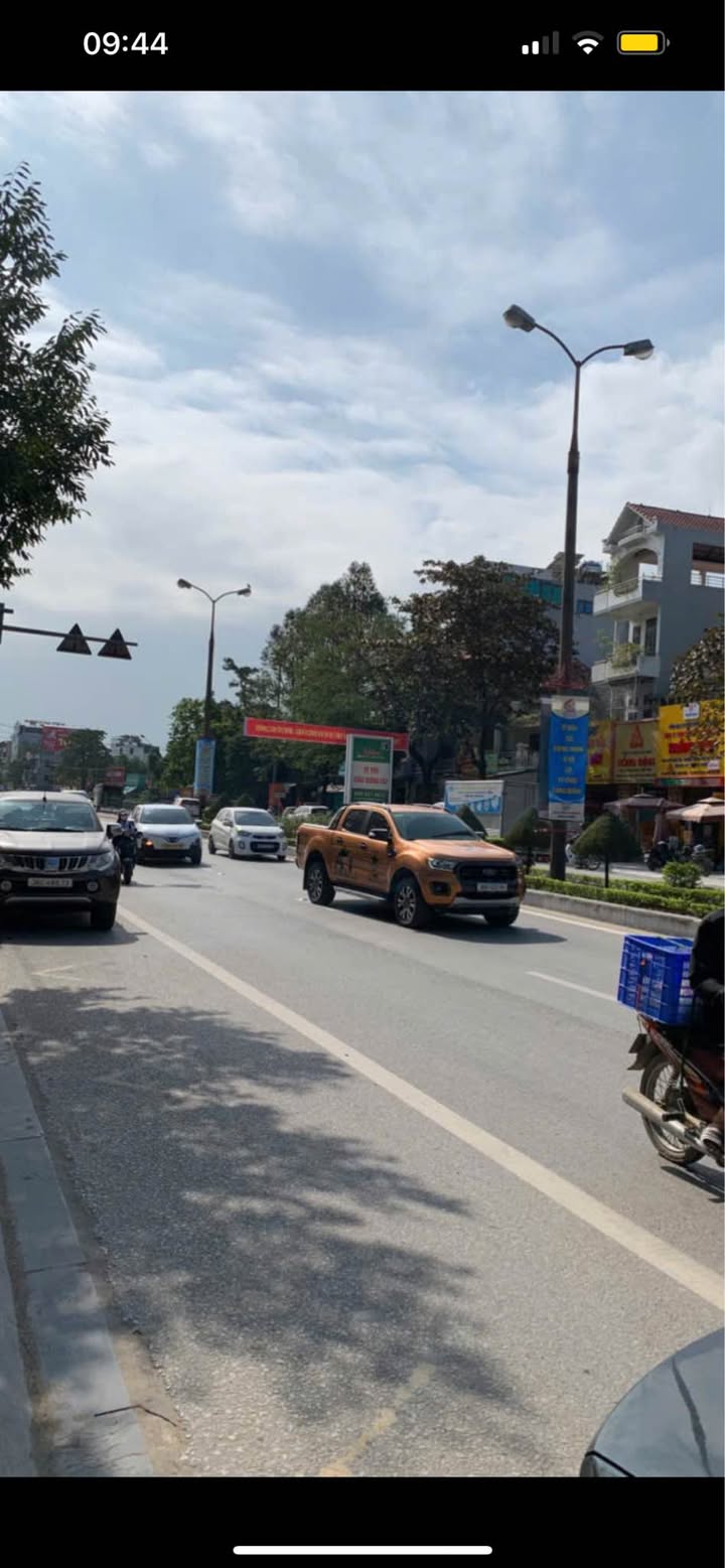 Nhà đẹp phố Bà Triệu, 80m² giá 9.X tỷ - Kinh doanh thuận lợi!