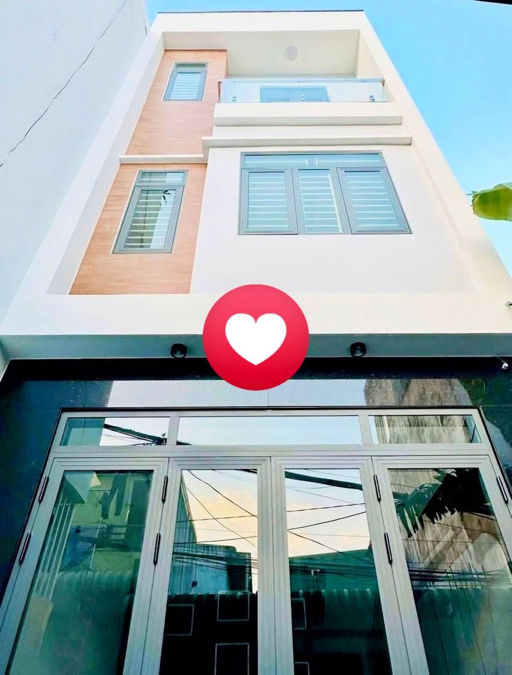 Nhà đẹp 3 tầng tại Đường Thanh Niên, Quy Nhơn 44m² giá 4 tỷ - Ô tô vào tận sân!