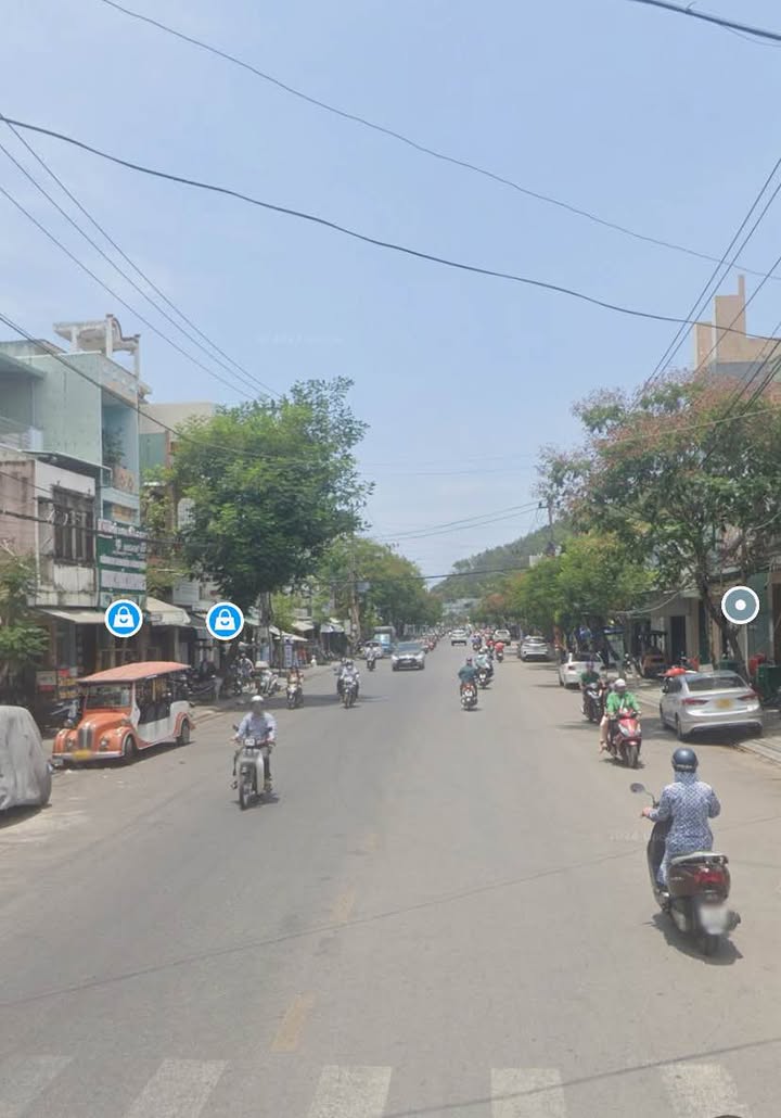 Bán nhà mặt tiền Trần Hưng Đạo, 24m² giá 3 tỷ - Khu kinh doanh sầm uất!