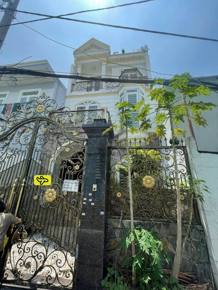 Nhà riêng hẻm 5 đường số 9, Gò Vấp 96m² giá 10.8 tỷ - Chính chủ bán gấp!