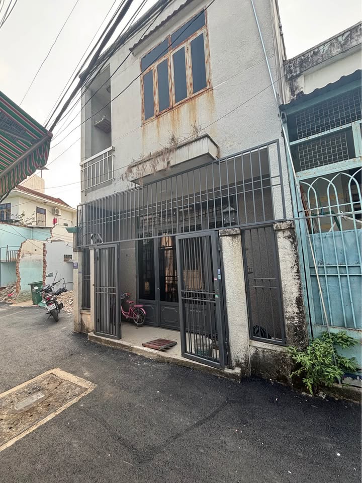 Nhà riêng hẻm 4m Trần Thị Hè, Q12, 68m² giá 3.79 tỷ - Sổ hồng riêng chính chủ!