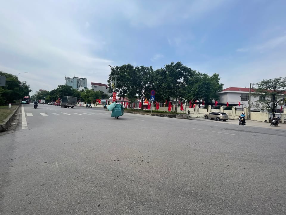 Đất nền Kim Chung - Đông Anh 100m² giá thỏa thuận - Vị trí đắc địa cho đầu tư!