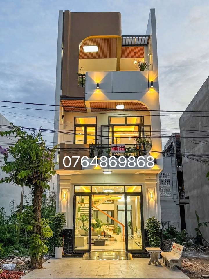 Nhà phố Mỹ Phước 3, Bến Cát 80m² giá 2.049 tỷ - Dọn vào ở ngay!