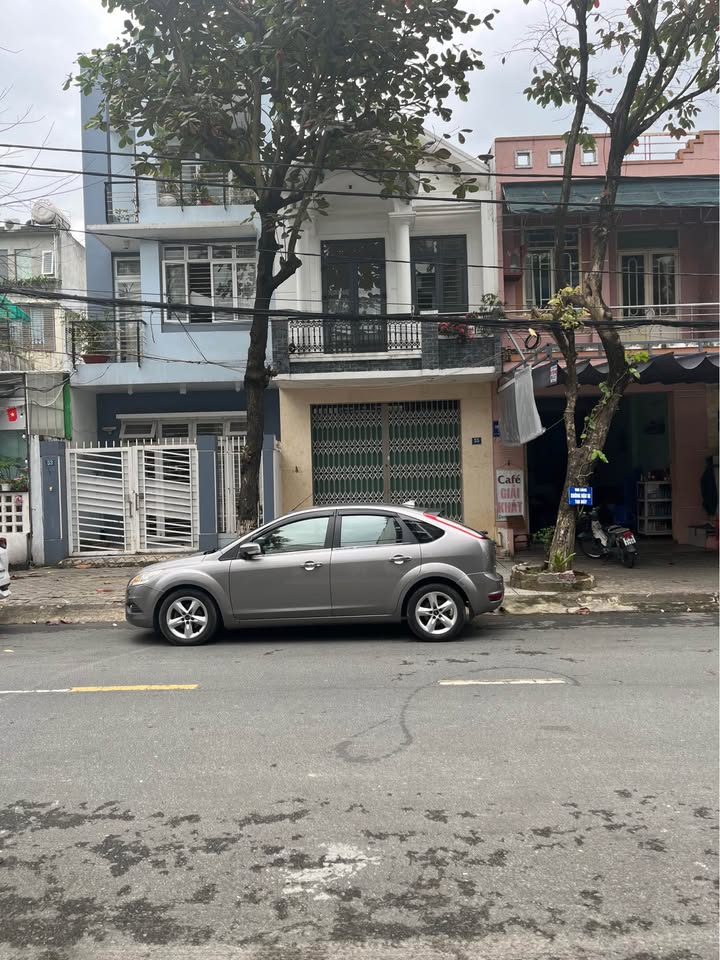 Nhà 2 tầng 55 Ỷ Lan Nguyên Phi, Hải Châu, 90m² - Giá chỉ 10.95 tỷ, thương lượng tốt!