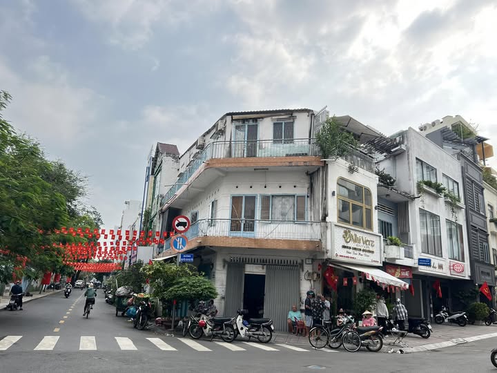 Nhà góc 2 mặt tiền Trần Khánh Dư, quận 1, 51.6m² - Đầu tư sinh lời ngay!
