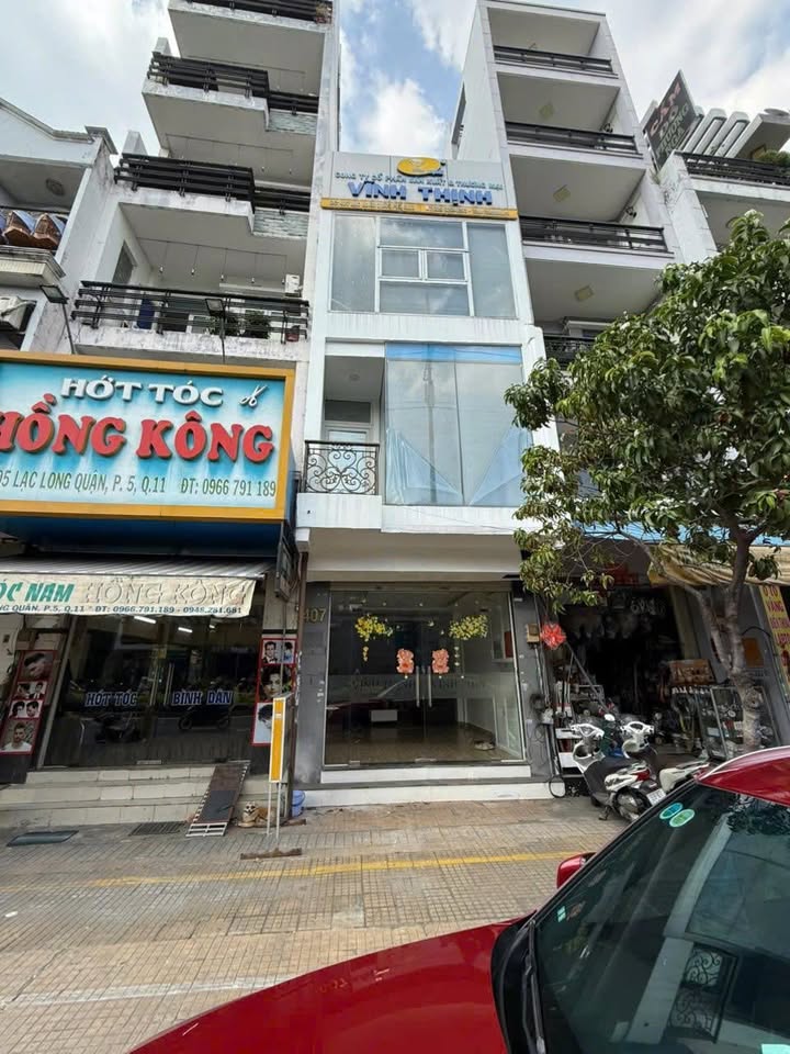 Nhà mặt tiền Lạc Long Quân, P5, Q11, 76m² giá 22 tỷ - Kinh doanh sầm uất
