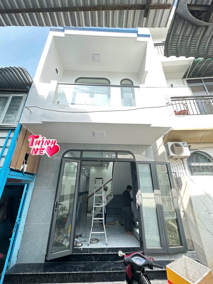 Nhà 2 tầng hẻm Nguyễn Thị Minh Khai, 73m² giá 1.79 tỷ - Sẵn sàng vào ở ngay!