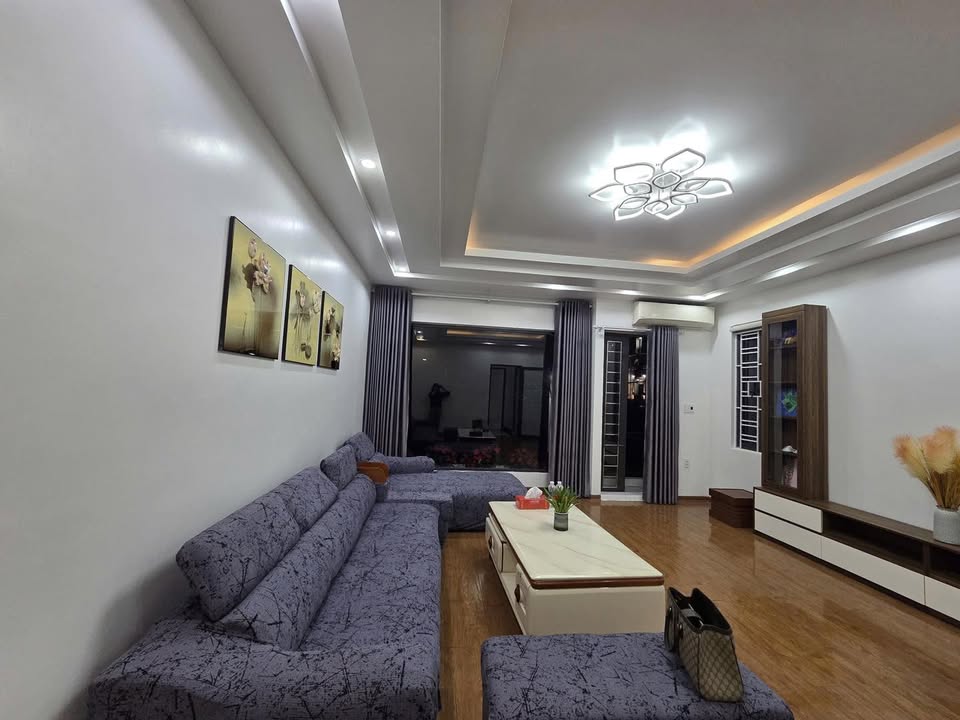 Nhà mặt ngõ 10m tại Phường Thành Tô, Quận Hải An, 50m² giá 5.2 tỷ - Không quy hoạch, sẵn sàng vào ở!