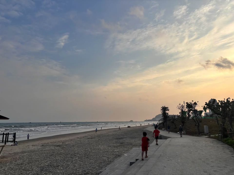 Căn hộ VT Plaza Vũng Tàu 91m² giá 3.6 tỷ - Đầy đủ nội thất, sẵn sàng vào ở!