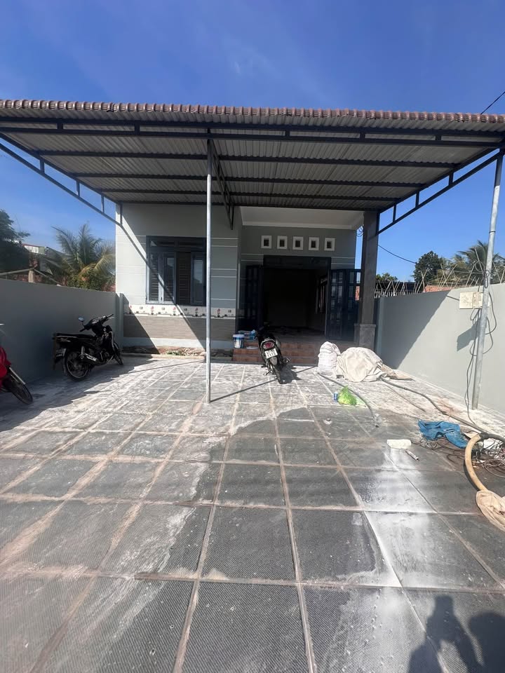 Nhà phố đường Y Wang, Buôn Ma Thuột 230m² giá 2.7 tỷ - Mát mẻ tài lộc