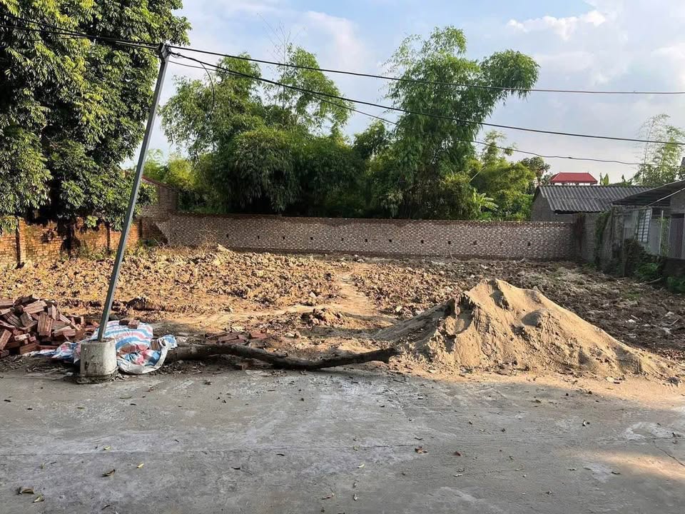 Đất thổ cư 67m² Quốc lộ 17, Bắc Ninh giá chỉ 2.5 tỷ - Chính chủ cần bán gấp!