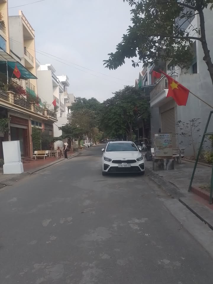 Đất nền Trần Lãm Thái Bình 75.6m² giá thỏa thuận - Vị trí trung tâm thuận tiện sinh hoạt!