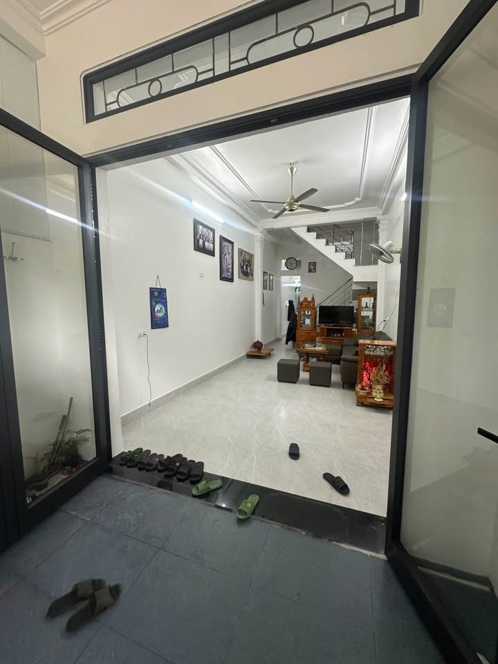 Nhà mặt tiền 4m tại Phường Trường Thi, 52m² giá 3.15 tỷ - Tiện ích đầy đủ gần trung tâm