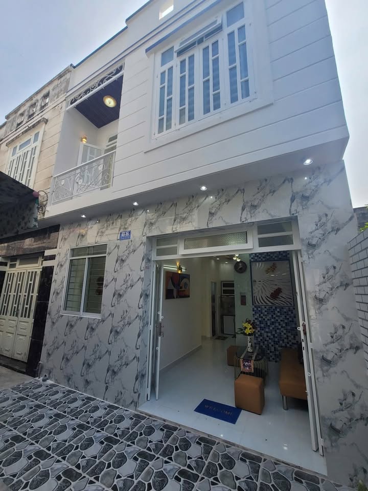 Nhà phố Tân Tập, Huyện Cần Giuộc, 41m² giá 1.55 tỷ - Sẵn sàng vào ở ngay!