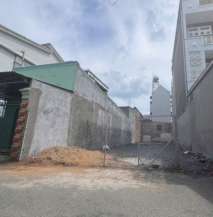 Đất thổ cư 150m² tại Tân Tiến, Biên Hòa - Giá chỉ 5.2 tỷ - Sổ hồng riêng