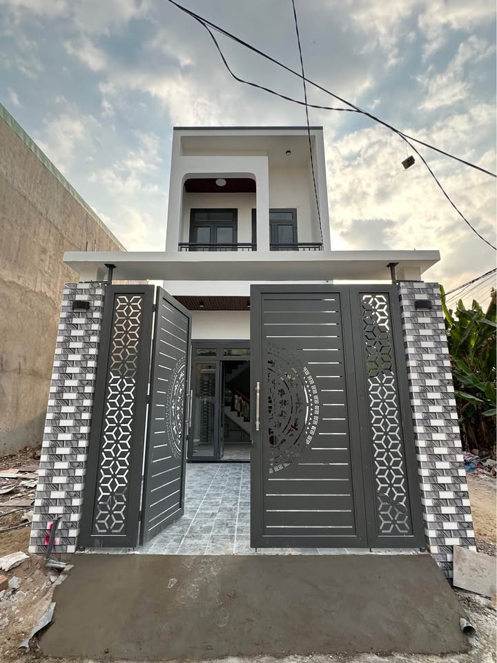 Nhà lầu 2 tầng ĐT 768 - Giá chỉ 645 triệu - Đầu tư sinh lời ngay!