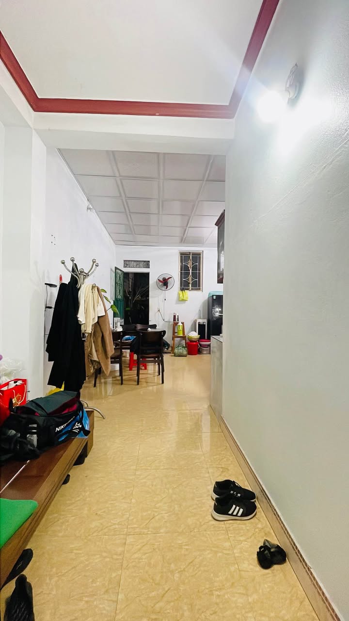 Nhà 2 tầng Đường Hoàng Sào, Lào Cai 73m² giá 2.35 tỷ - Kinh doanh đắc địa!