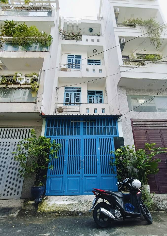 Nhà phố 48m² Tân Phú giá 8 tỷ - Sổ hồng riêng, hẻm ô tô tránh nhau!