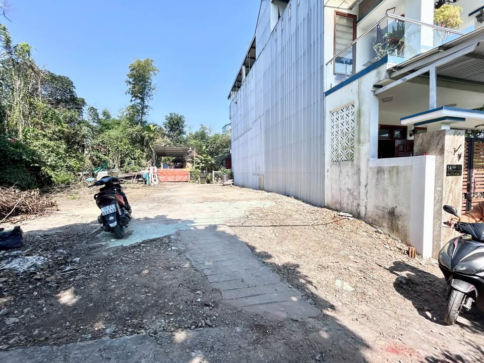 Đất kiệt ô tô Bùi Thị Xuân, 97m² giá 1.73 tỷ - Đầu tư sinh lời ngay!