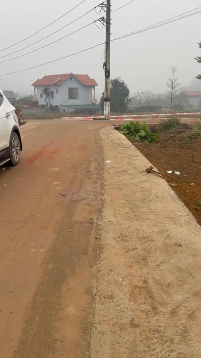 Lô đất 255m² tại khu 16, xã Phượng Vĩ - Giá chỉ 800 triệu VND!