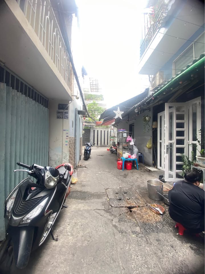 Nhà cấp 4 Hẻm 3,5m Huỳnh Tấn Phát 99m² giá 6 tỷ - Đầu tư sinh lời tốt!