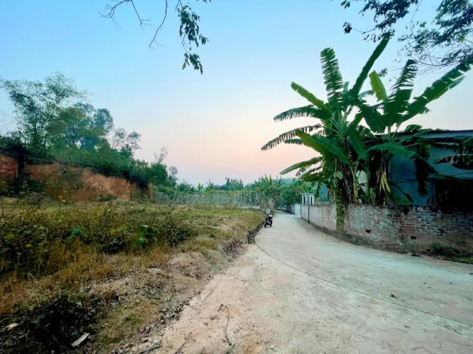 Đất nền 335m² tại Vinh Quang, Lập Thạch - Sổ đỏ chính chủ, giá chỉ 500 triệu!