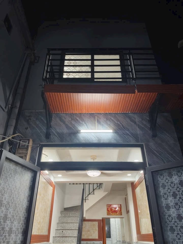 Nhà riêng hẻm 1115 Huỳnh Tấn Phát, Quận 7 - 40m² giá 1.69 tỷ - An ninh, tiện nghi!