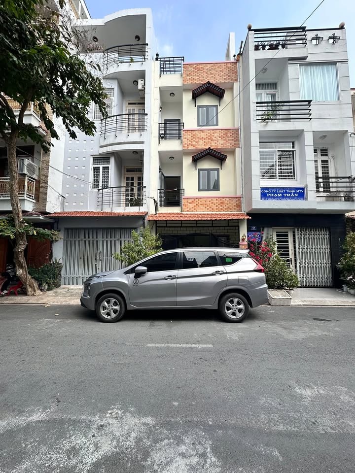 Nhà phố đường Lý Phục Man, quận 7, 48m² giá 10.5 tỷ - Ô tô vào tận nhà!